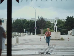 Alice jde do nemocnice