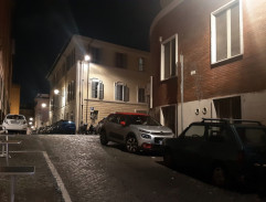 Valerio přijíždí