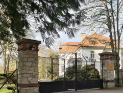 Brána penzionu Olga