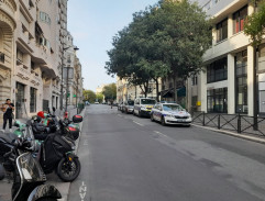 Darnay na cestě do Clarisse