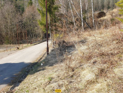 Odpočívadlo u lesa