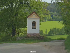 Na autobusové zastávce