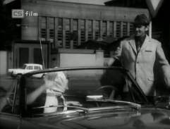 pred závodom, kde pracuje Kalista