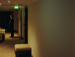 chodba pri toaletách