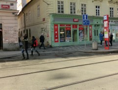 1. Stěhovavá trafika