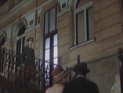 Cestou do hotelu Lola