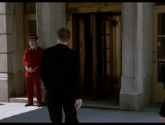 Sebastian jde za Annette k ní domů