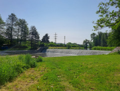 Volyňka s jezem u Strakonic