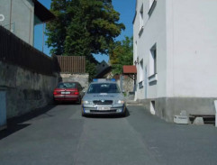 Příjezd k hospodě v Záhoří