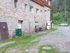 6. Peníze na střeše