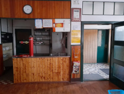 6. Peníze na střeše