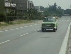 Ulice před rozestavěnou vilou