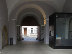 Vrátnice univerzity