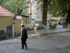 U zahradní restaurace