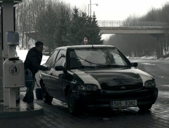 Na čerpací stanici