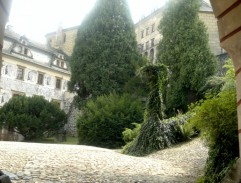 Jeroným odjíždí z hradu