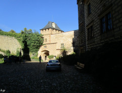 nádvorie na hrade kráľa Bedřicha