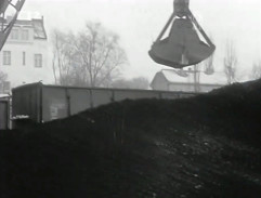 Nákladové nádraží