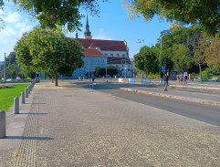 Pohled na kostel sv. Tomáše