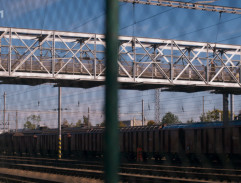 Lávka nad kolejištěm