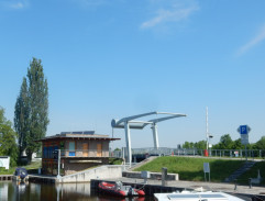 Přístav České Vrbné