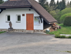 Zázemí pstruhové líhně