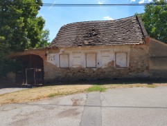 Před Honzovým domem