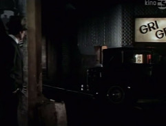 Skandál v Gri-Gri baru