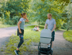 Procházka s vnučkou