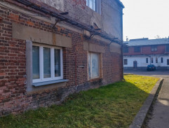 S01E02 Trable na třetí