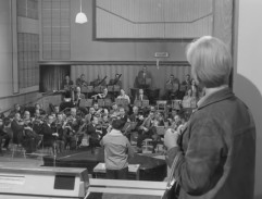 Neděle ve všední den