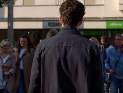 Na přechodu pro chodce