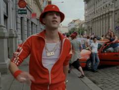 Alex se představuje