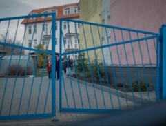 Brána domova důchodců