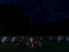 Tábořiště pod hradem