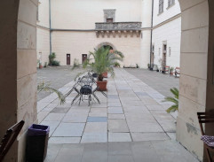Nádvoří