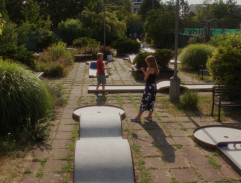 Jumpcuty na minigolfu