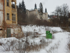 Od vraždy jenom krok ke lži
