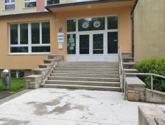 Daleko od stromu (2003)