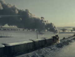 Vlak jede do Paříže