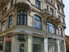 Dům, kde bydlí taxikář Jarda