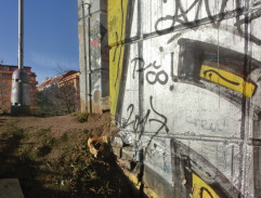 parta si šla zakouřit marijánku...:o)))