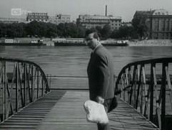 Jeden den pro starou paní