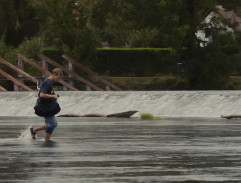 Ondřej Čermák u jezu