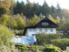 Před domkem němce Würdischa