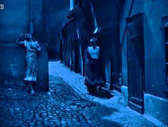 Noční Zlatá ulička