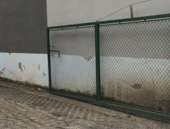 Brána