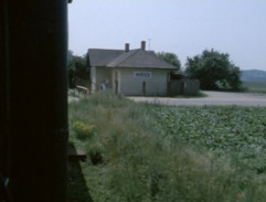 vlaková zastávka Miřice