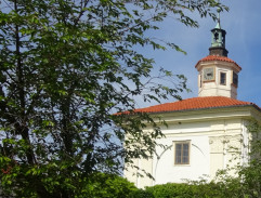 na námestí v Radeči