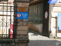 Liška, Zemánek vycházejí z nápravného zařízení